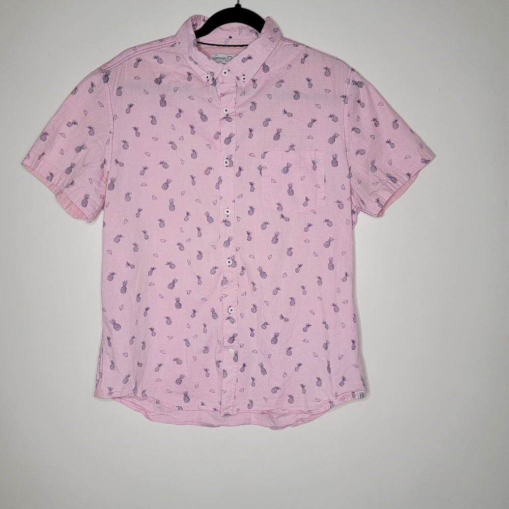 SOVEREIGN CODE Short Sleeve button down Pink Pineapple Men's top Large